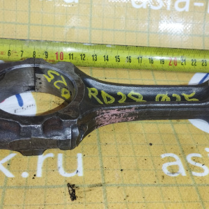 Шатун NISSAN RD28 диаметр 25/53 мм. длина 101/179 мм.