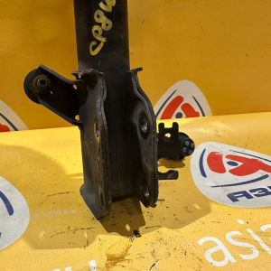 Стойка Mazda CP8W Premacy перед, прав Крепление под стабилизатор внизу