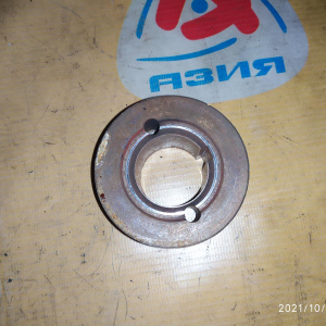 Шестерня коленвала Toyota 2C/3C Corona/Lite Ace Noah/Estima Lucida CT190/CR50/CXR10 13521-64011