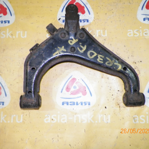 Рычаг Toyota CR30/CR31/CR36/CR37/CR38/YR30/CM40 Lite Ace/Town Ace перед, прав н 4WD