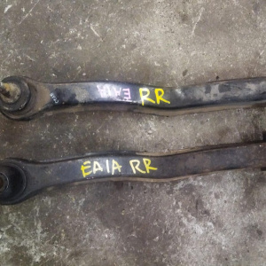 Рычаг Mitsubishi EA1W, EA1A, EA3W, EA4A, EA5W, EA7A, EC1W, EC3W, EC5W, EC7W Galant/Legnum/Aspire зад, прав н поперечнный с шаровой.