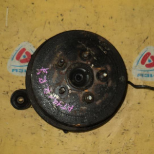 Ступица Toyota AT190/AT191/AT192/ST190/ST191/CT190 Caldina/Carina/Corona зад, прав 2WD Без ABS.5 шпилек.Барабанные тормоза.В сборе с барабаном и колодками.