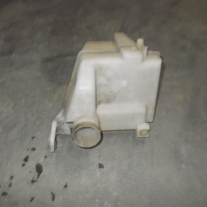 Влагоотделитель TOYOTA SXN10 Nadia 17893-74430