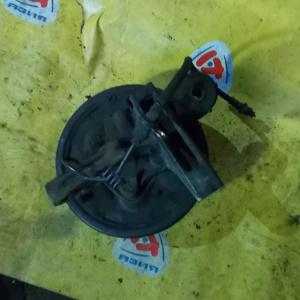 Ступица Toyota SV30/CV30/SV40/CV40 Camry/Vista зад, лев 2WD Без ABS. Барабанные тормоза. В сборе с барабаном и колодками. 42305-20060.42410-32060.42410-320