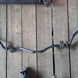 Стабилизатор Mazda CP8W Premacy F 4WD