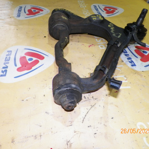 Рычаг Toyota LH172/RCH40/RCH41/VCH10/KCH10/RCH10/RCH11/KLH12/LXH22/RCH23 Regius Ace/Hiace Regius/Granvia перед, прав в 2WD