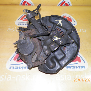 Ступица TOYOTA VCH10W/VCH22/KCH10W/KCH12/RCH11/RCH13/RCH22 Hiace Granvia перед, лев 2WD ABS. Шпилек-6. 43212-26050. 43212-26080