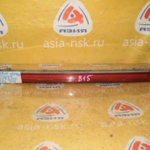 Вставка между стопов NISSAN Sunny B15 84810-4M400 средняя