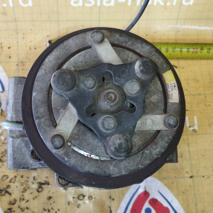 Компрессор кондиционера Honda L13A/L15A Fit GD1 между трубками расстояние 15 мм. ( HS-090R ) 38810-PWA-016