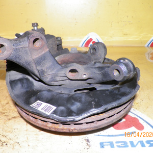 Ступица Toyota ZNE10 Wish перед, лев ABS 2WD диам. 275 толщ.28