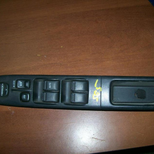 Пульт стеклоподъемника SUBARU Forester SG5 RHD