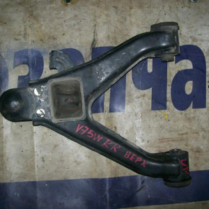 Рычаг MITSUBISHI V63W, V64W,V65W, V66W,V73W, V74W, V75W, V76W, V77W, V78W Pajero/Montero '2002 зад, прав в