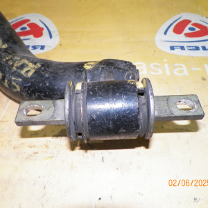 Рычаг HONDA RN1/RN2/RN3/RN4 Stream зад, лев н Поперечный.