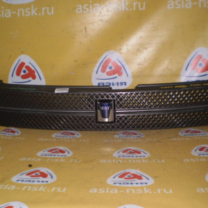 Решетка радиатора TOYOTA Noah Voxy AZR60 '2004-2007