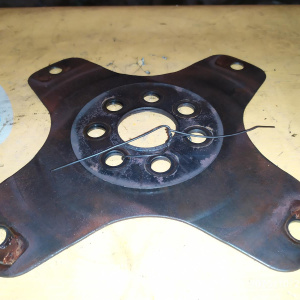 Маховик Mitsubishi 4G63-T RVR N23W/N43W a/t W4A331FM6(FP6) DOHC пластина 7+4 отверстия MD754226 / MD760092