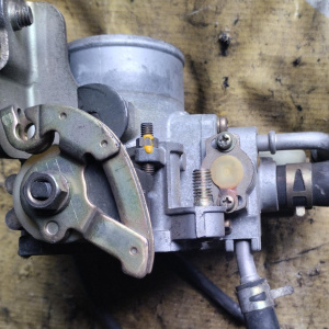 Заслонка дроссельная Daihatsu HE/HC Pyzar G303G 22210-87136