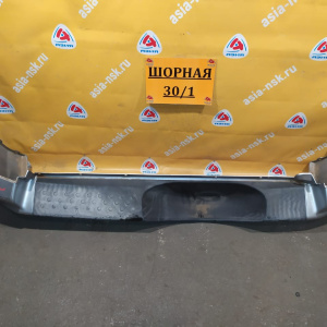 Бампер MITSUBISHI Pajero IO H76W зад MR335861