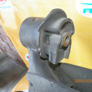Балка TOYOTA ACR30/MCR30 Estima ABS DISC. в сборе R