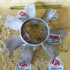 Крыльчатка Toyota 3RZ-FE Hiace Regius RCH47/RCH11 диаметр по центрам болтов 136 мм. длина 425 мм. 16361-75020