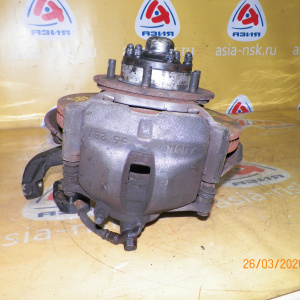 Ступица Toyota LH178/KZH106/KCH16/KZH116/KZH126/KZH138/VCH16/VCH28/RCH18/RCH19/RCH28/KCH46/RCH47 Hiace/Regius Ace перед, прав 4WD ABS. В сборе. 43201-26020. 4