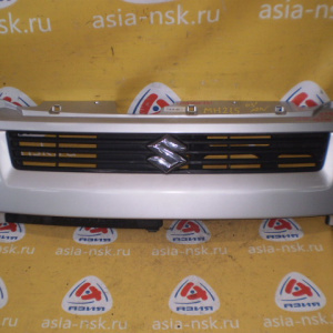 Решетка радиатора Suzuki Wagon R MH21S '2003-2005 72111-58J00
