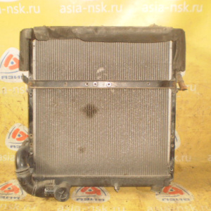 Радиатор охлаждения Mitsubishi Canter FE82DE 4M50 2WD m/t