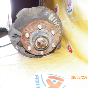 Балка ISUZU ELF NHR69C F В сборе со ступицами и рулевой тягой. 6 шпилек. Один суппорт на ступицы. Растояние от центра рессоры до центра рессоры-69см.