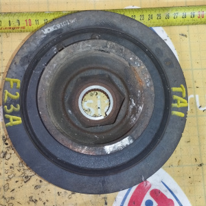 Шкив коленвала Honda F23A Avancier TA1 6+4 ручейка диаметр 180/107 мм. посадка 30 мм. 13810-PFV-003