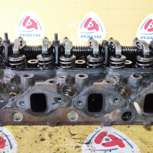 Головка блока Isuzu 4JG2 Elf NHS69E