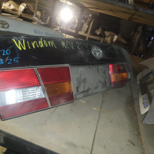 Крышка багажника TOYOTA Windom MCV20 вс.33-25