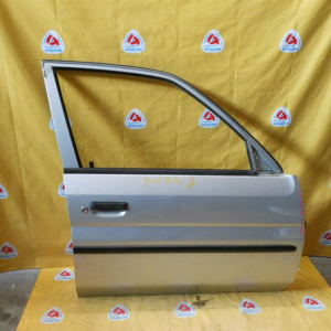 Дверь боковая Mazda Demio DW3W '1997 перед, прав (цена за голое железо)