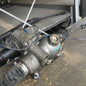 Рулевая рейка TOYOTA SV33/42 зад. 4WS