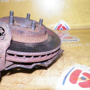Ступица Toyota ST190/ST191/CT190/AT190/AT191/AT192 Caldina/Corona/Carina 3S-FE/4S-FE перед, лев 2WD Без ABS. В сборе.5шпилек. Суппорт-(57-25).Диаметр диска-2