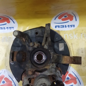 Ступица NISSAN A32 перед, лев