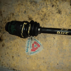 Привод SUBARU BH5/BE5 F ABS рваный вн.пыльник