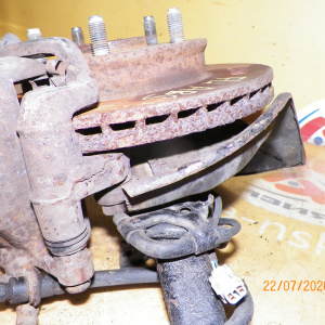 Ступица Toyota GX100/LX100/SX100/GX90/LX90 Chaser/Cresta/Mark II перед, лев 2WD ABS. В сборе с диском и суппортом. 43212-30140.43212-30141.43502-22080.43512-