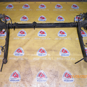 Балка Nissan A32 Cefiro ABS DISK. В сборе. R