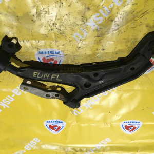 Рычаг Nissan HP11/WHP11/QP11/WQP11/QU14/HU14/EU14 Primera/Bluebird перед, лев н 54501-2J511