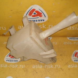 Бачок омывателя Nissan G10/B15/Y11 Bluebird Sylphy/Sunny/AD под 1 моторчик