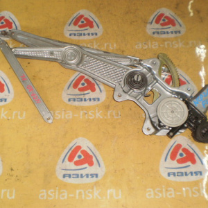 Стеклоподъемник TOYOTA Funcargo NCP20 перед, лев (2 контакта) 69802-52020