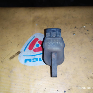 Катушка зажигания Toyota 1FZ-FE Land Cruiser FZJ100 2/5 цилиндр 90919-02233