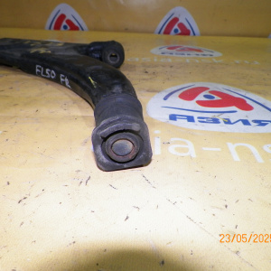 Рычаг Toyota EL50/EL51/EL52/EL53/NL50 Corolla II/Corsa/Tercel/Cynos '09.1994-12.1997 перед, прав Маленький сален блок.