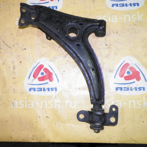 Рычаг Toyota AT170/ST170/CT170/CT176/ET176 Carina/Corona перед, прав