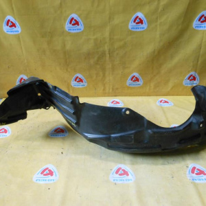 Подкрылок Toyota Corolla Levin/Sprinter Trueno AE110 перед, лев