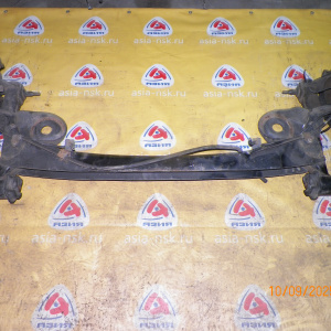 Балка TOYOTA ACR40/MCR40/ANH15 4WD ABS DISK. Левая ступица голая. R