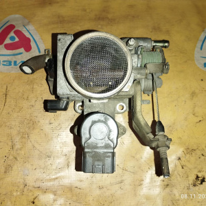 Заслонка дроссельная Nissan GA15-DE Sunny B14 1 разъём на датчике положения