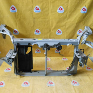 Рамка радиатора TOYOTA Platz NCP10 '1999-2002