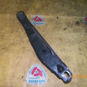 Рычаг TOYOTA GX110/JCG10/SXE10/JZS170 зад, прав н поперечный под стойку.