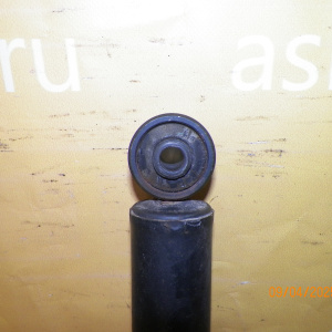 Амортизатор SUZUKI TD54W/TD94W/TDA4W Escudo/Grand Vitara цена за штуку 41700-65J00 41700-65J10