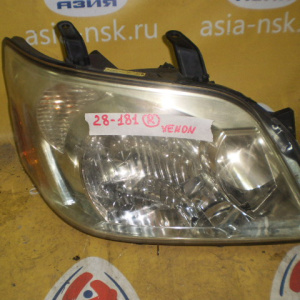Фара TOYOTA прав Noah AZR60 xenon